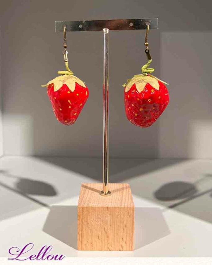 Boucles d'oreilles_1425-fraise1